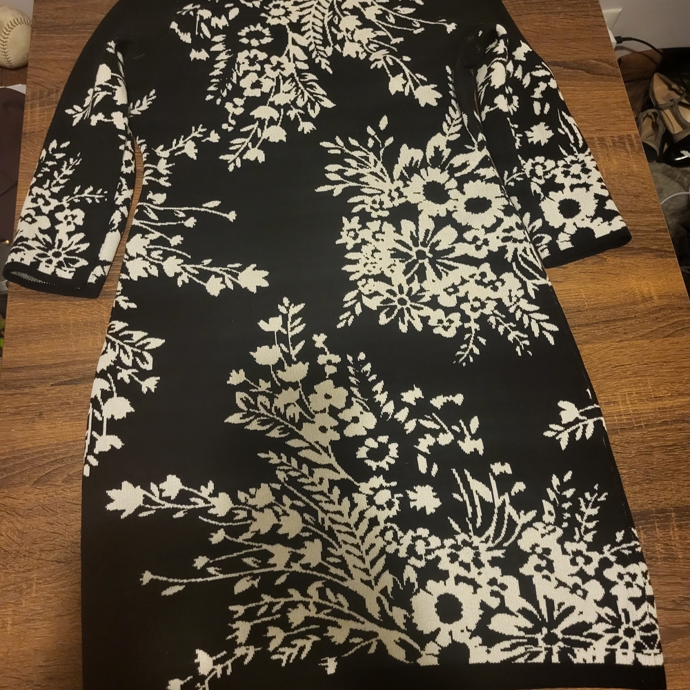 Calvin Klein Black and White Floral Long Sleeve Dress